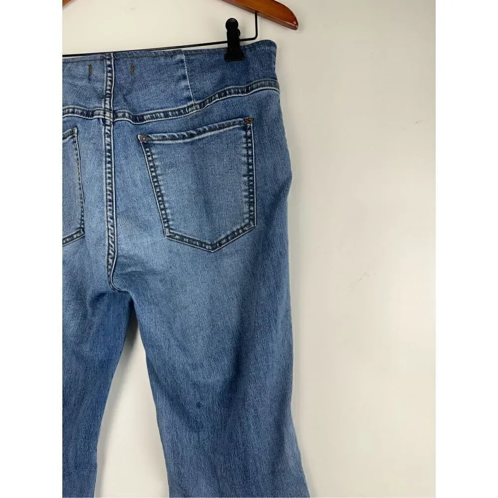 Free People Women's Blue We The Free Penny Pull-On Flare Jeans Size 30
